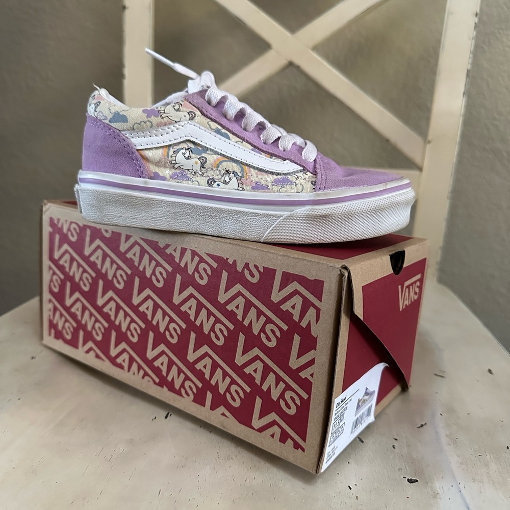 Girls Old School Vans
